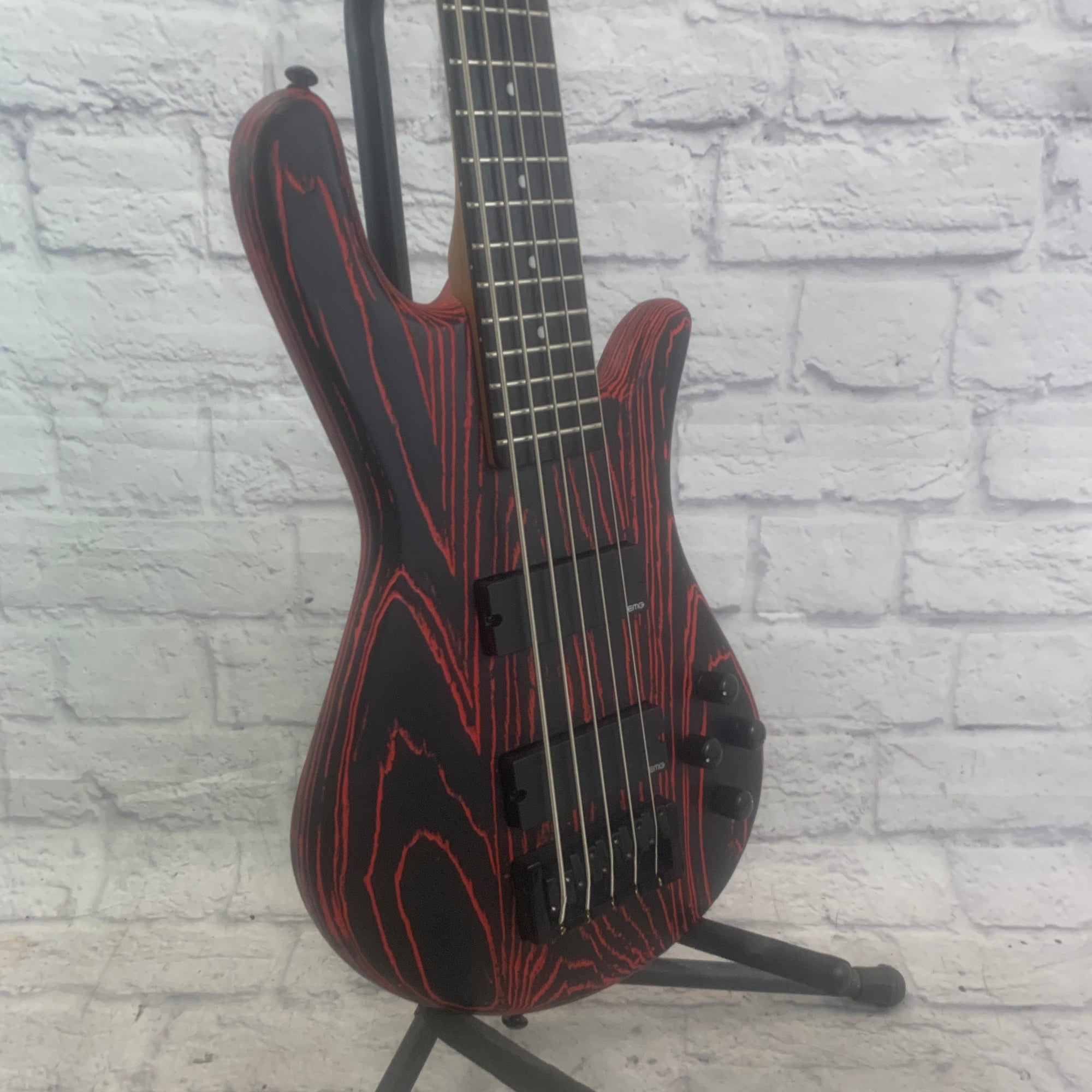 Spector NS Pulse 5 Cinder Red 5 String Bass