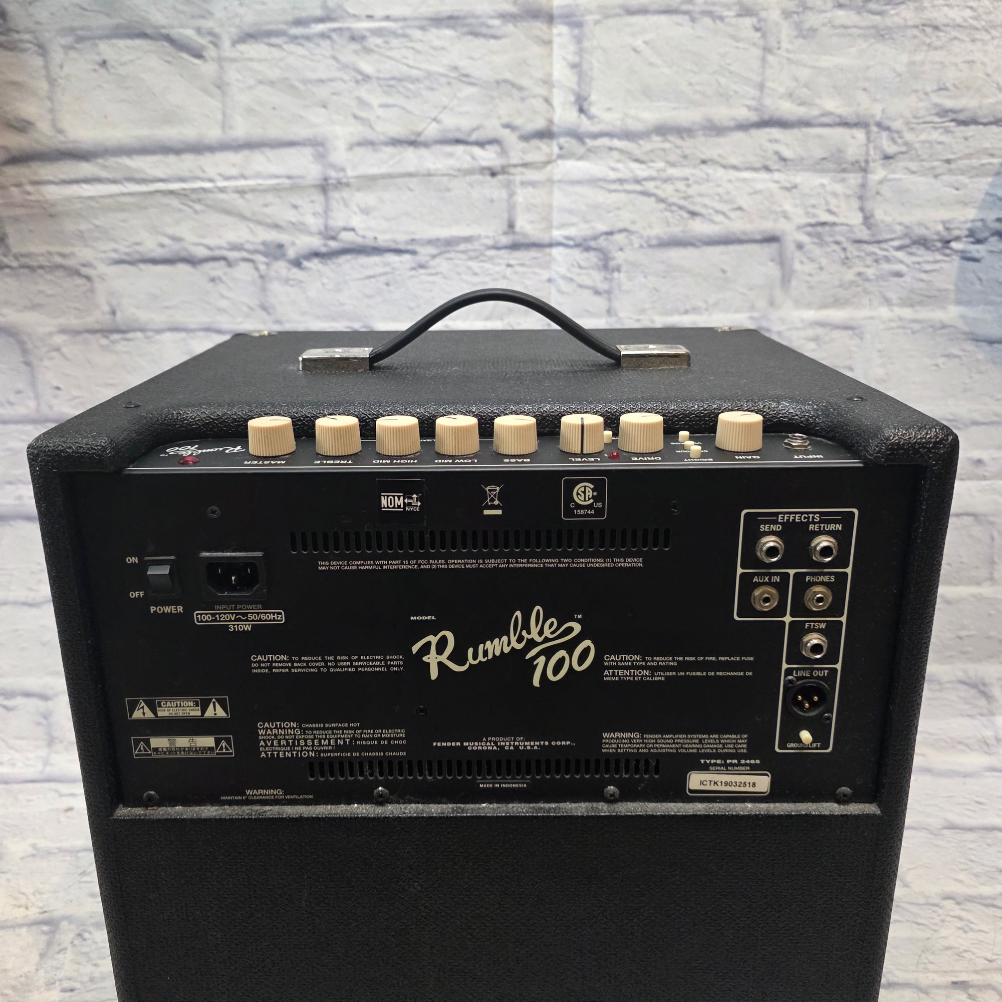 Fender Rumble 100 Bass Guitar Combo Amp