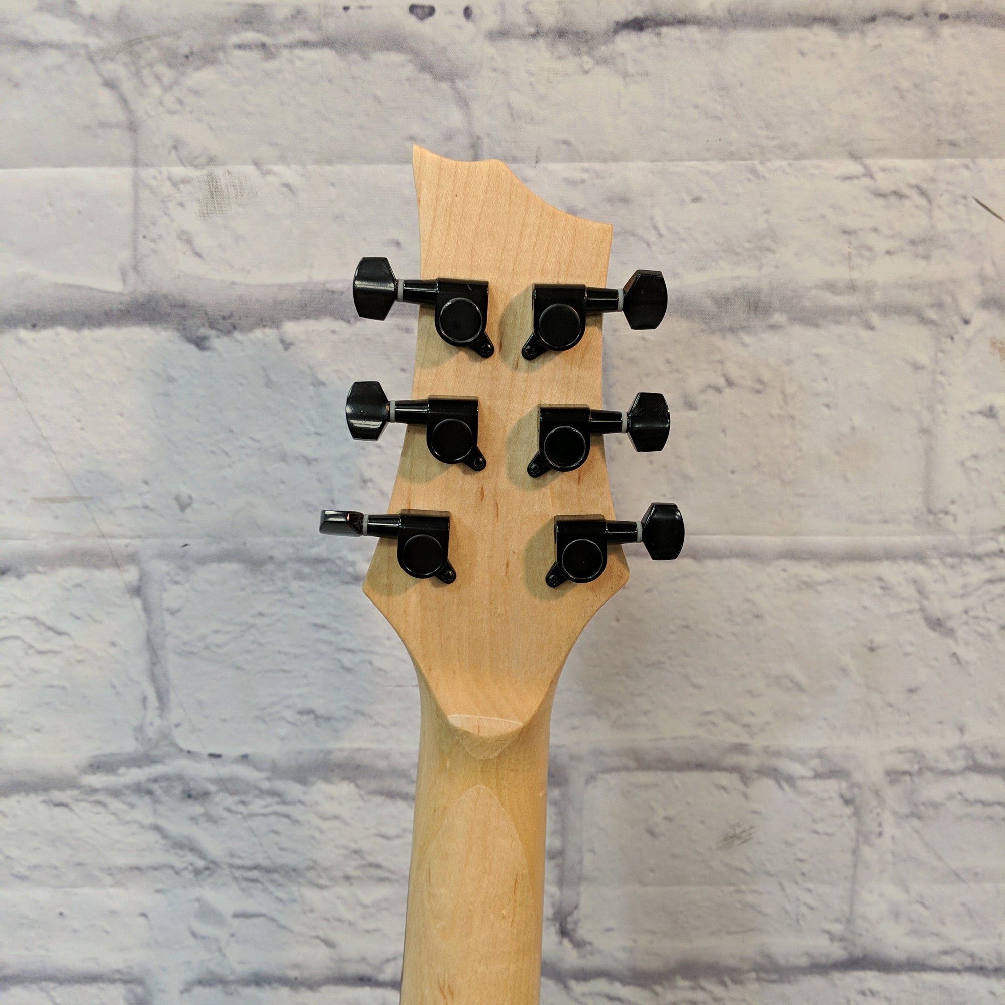 Volgoa GT6-01 Flame Top with Pickup Upgrade