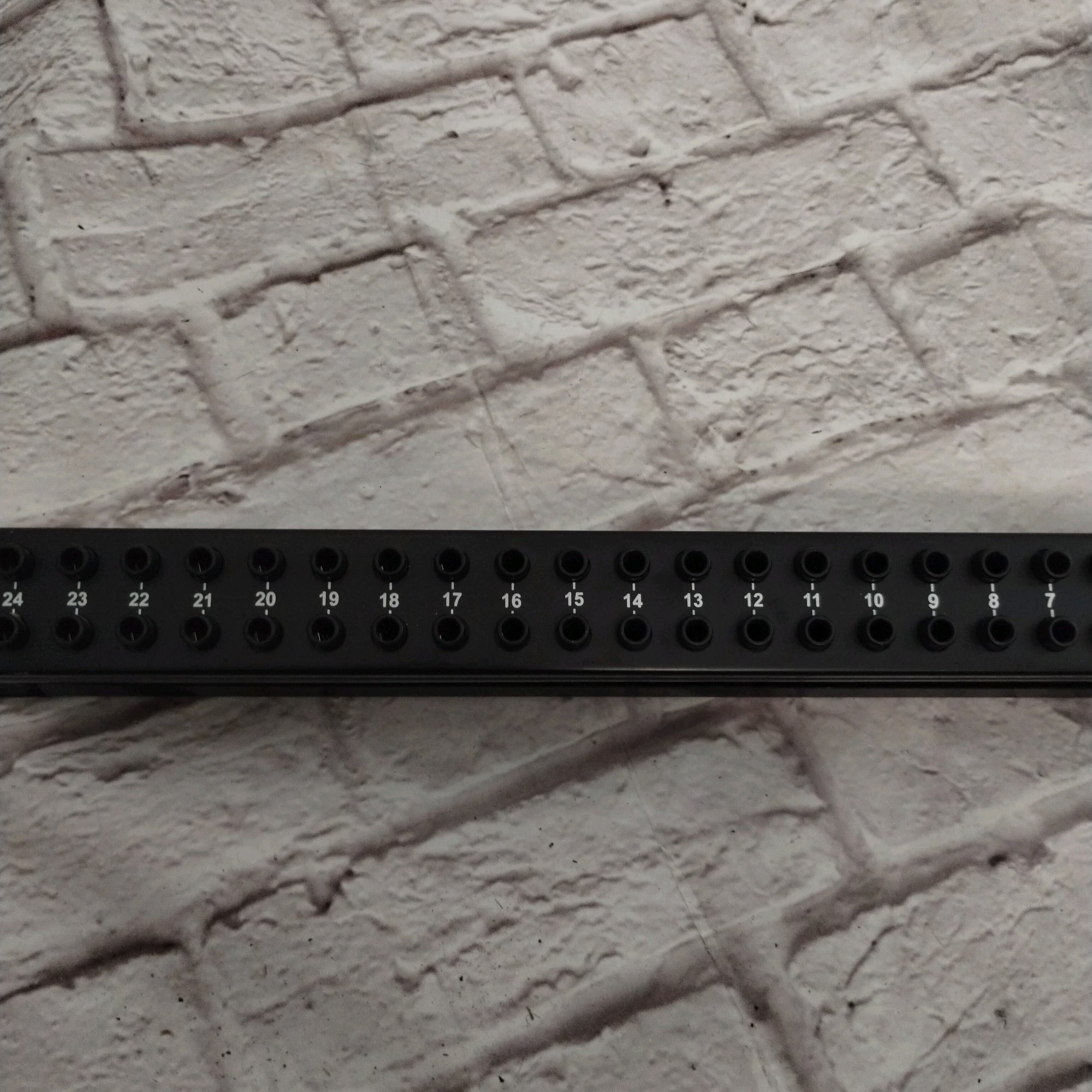 Unknown 1/4" Patch bay