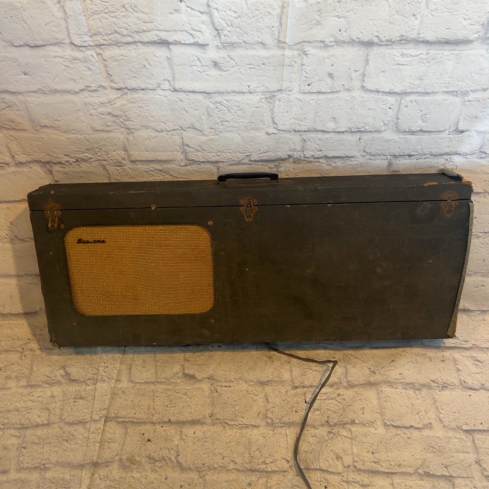 Airline Vintage Amp in Case  Hard Case