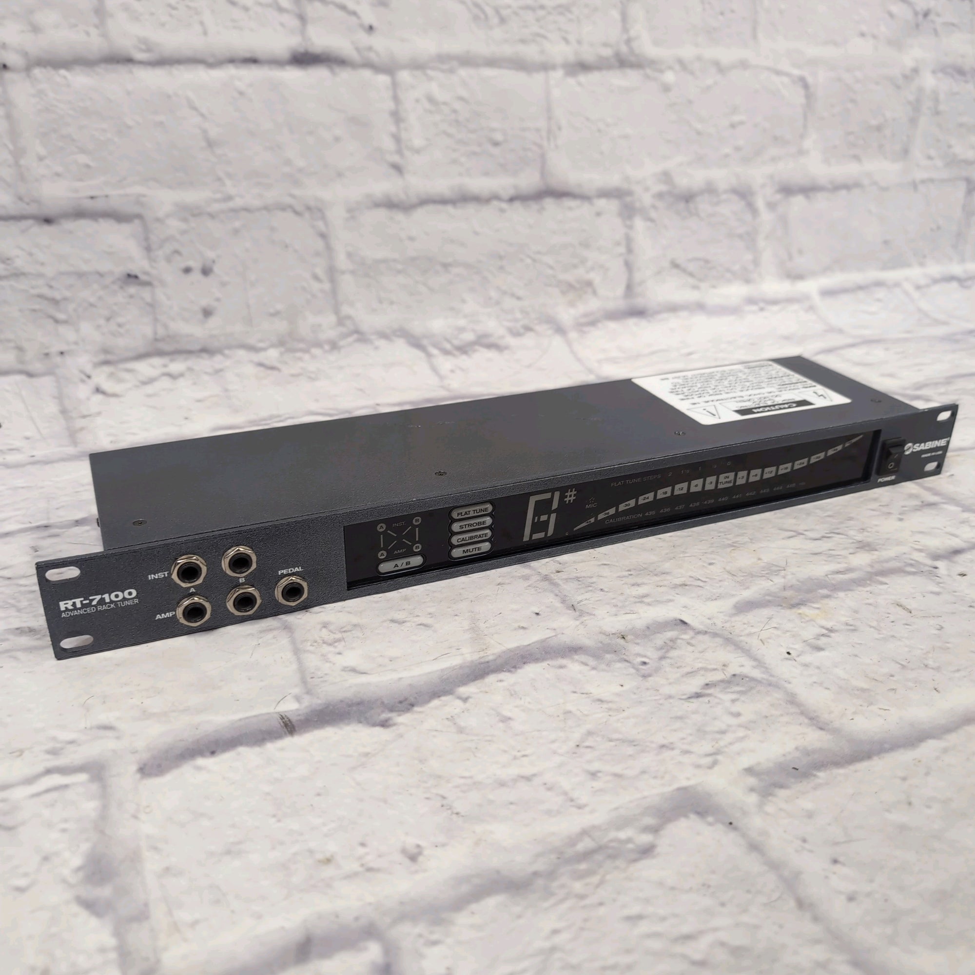 Sabine RT-7100 Rack Tuner