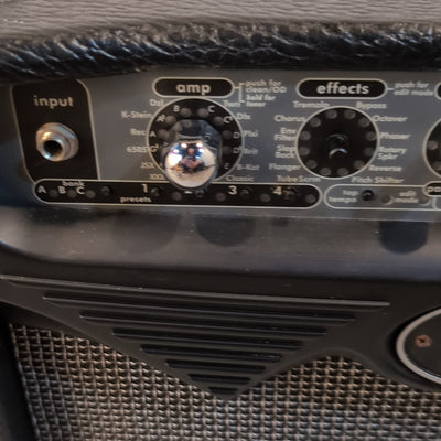 Peavey Vypyr 15 Solid State 15-Watt 1x8" Modeling Guitar Combo
