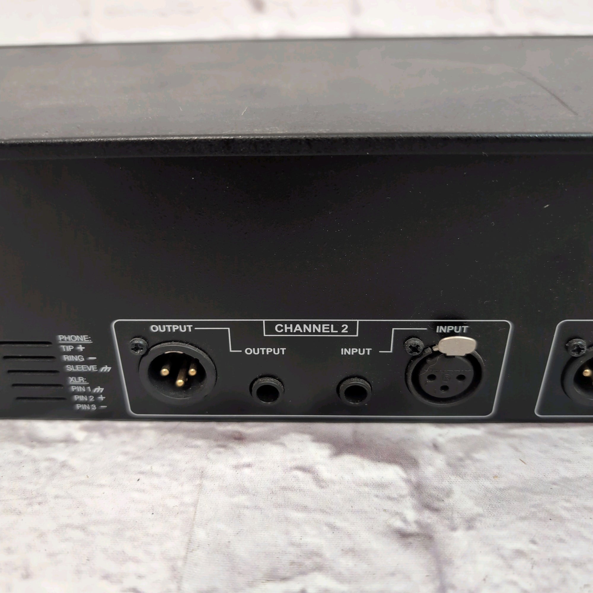 DBX 231 Dual Channel 31-Band Rack EQ