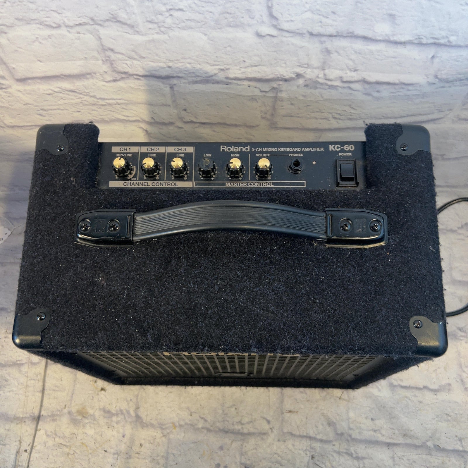 Roland KC-60 Keyboard Amp