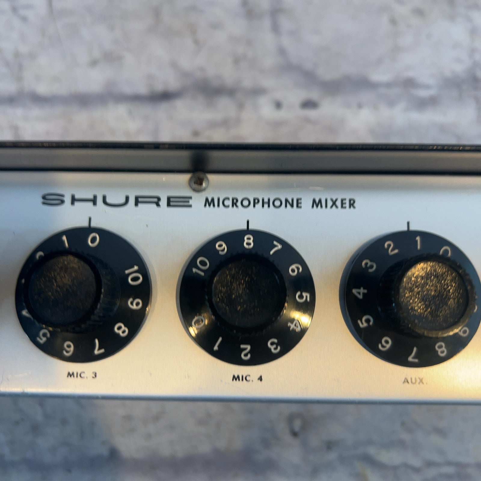 Shure Vintage M68 Microphone Mixer