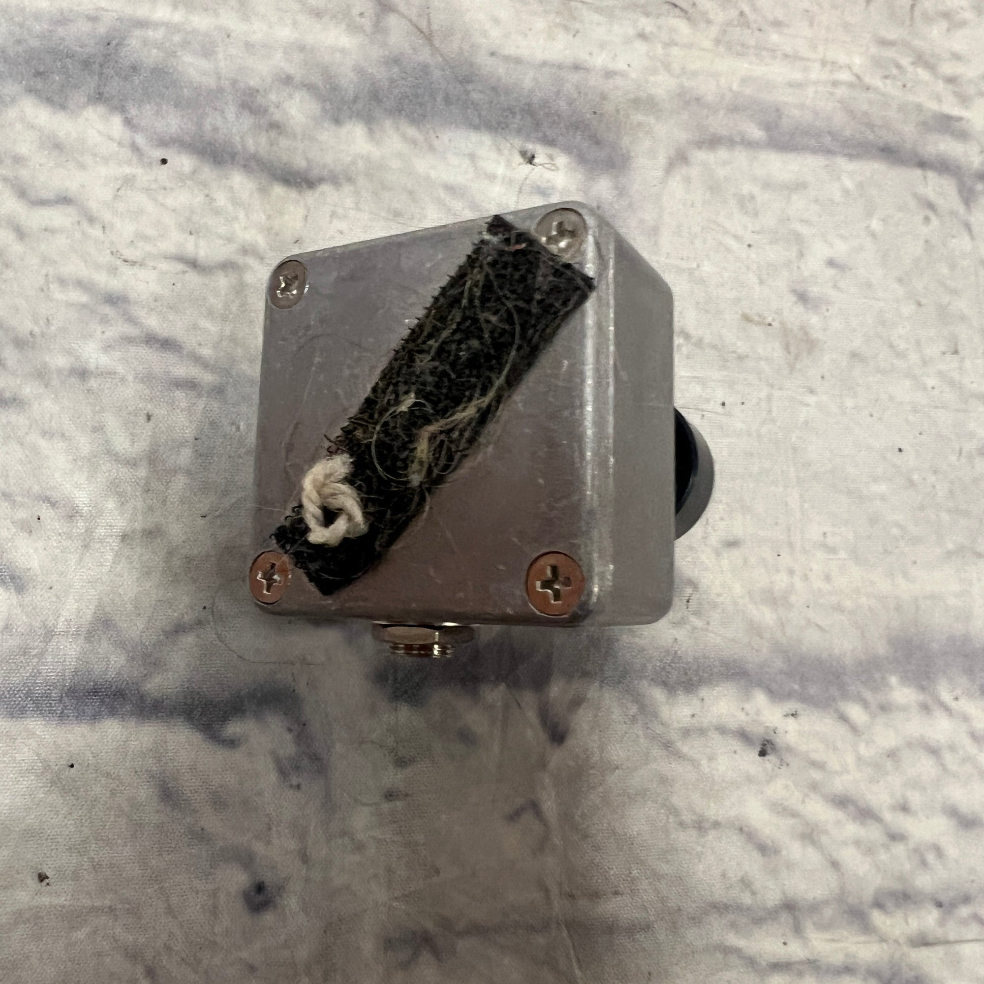 Saturnworks  Latching Footswitch