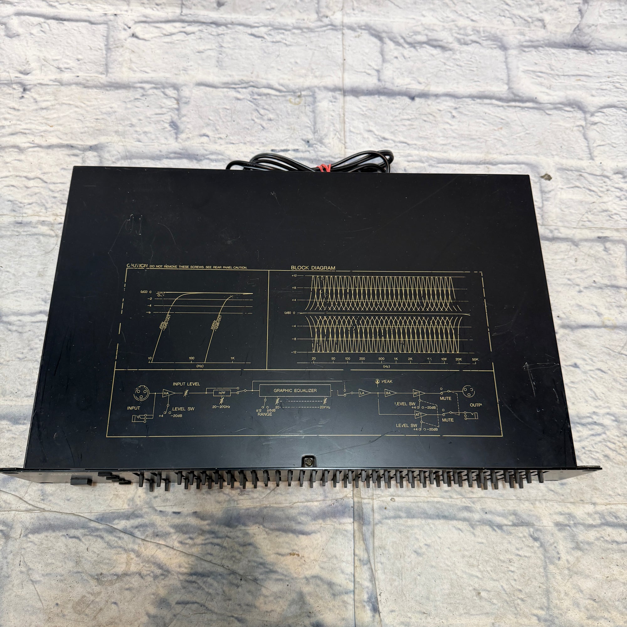 Yamaha Model Q2031A Rack EQ