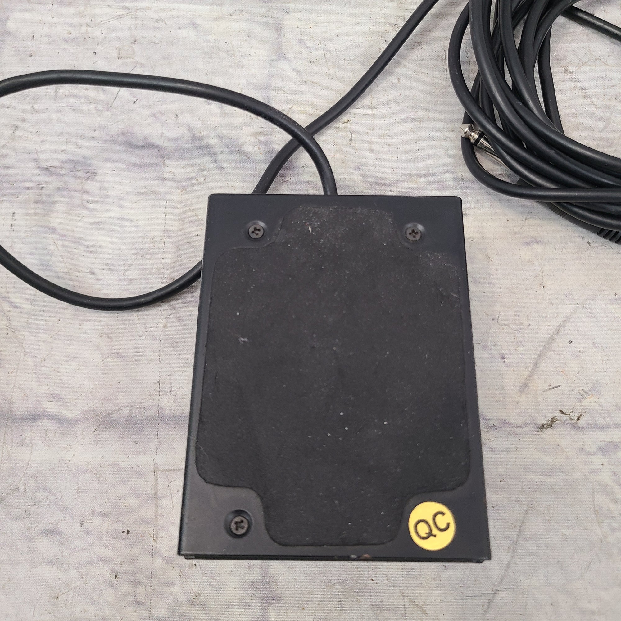 Black Channel Footswitch