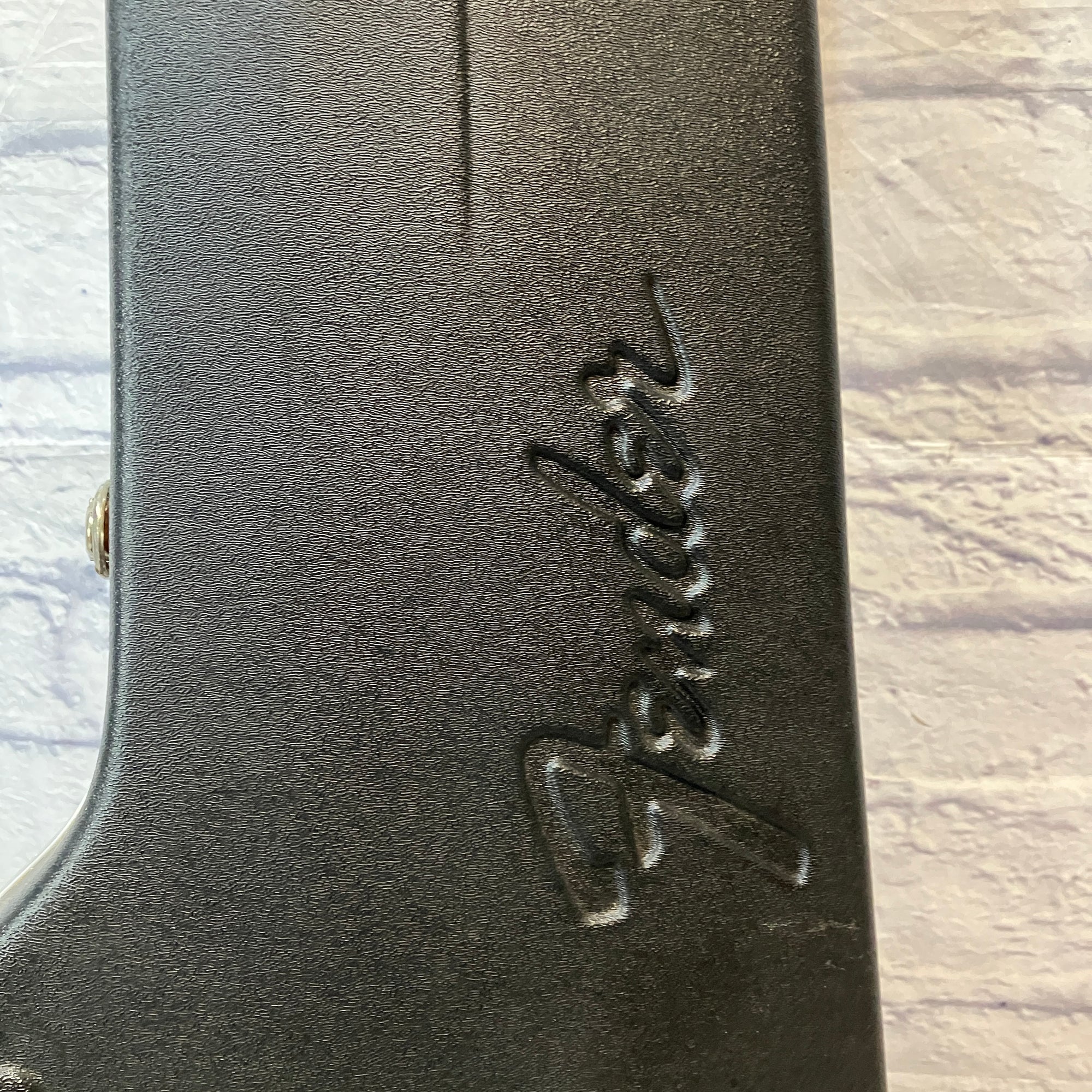 Fender Fender Black Label Chainsaw Electric Guitar Case