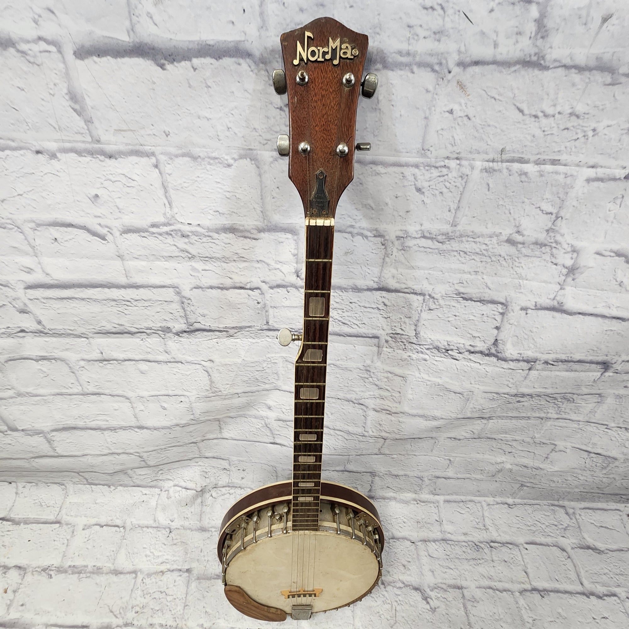 Norma 5 String Banjo
