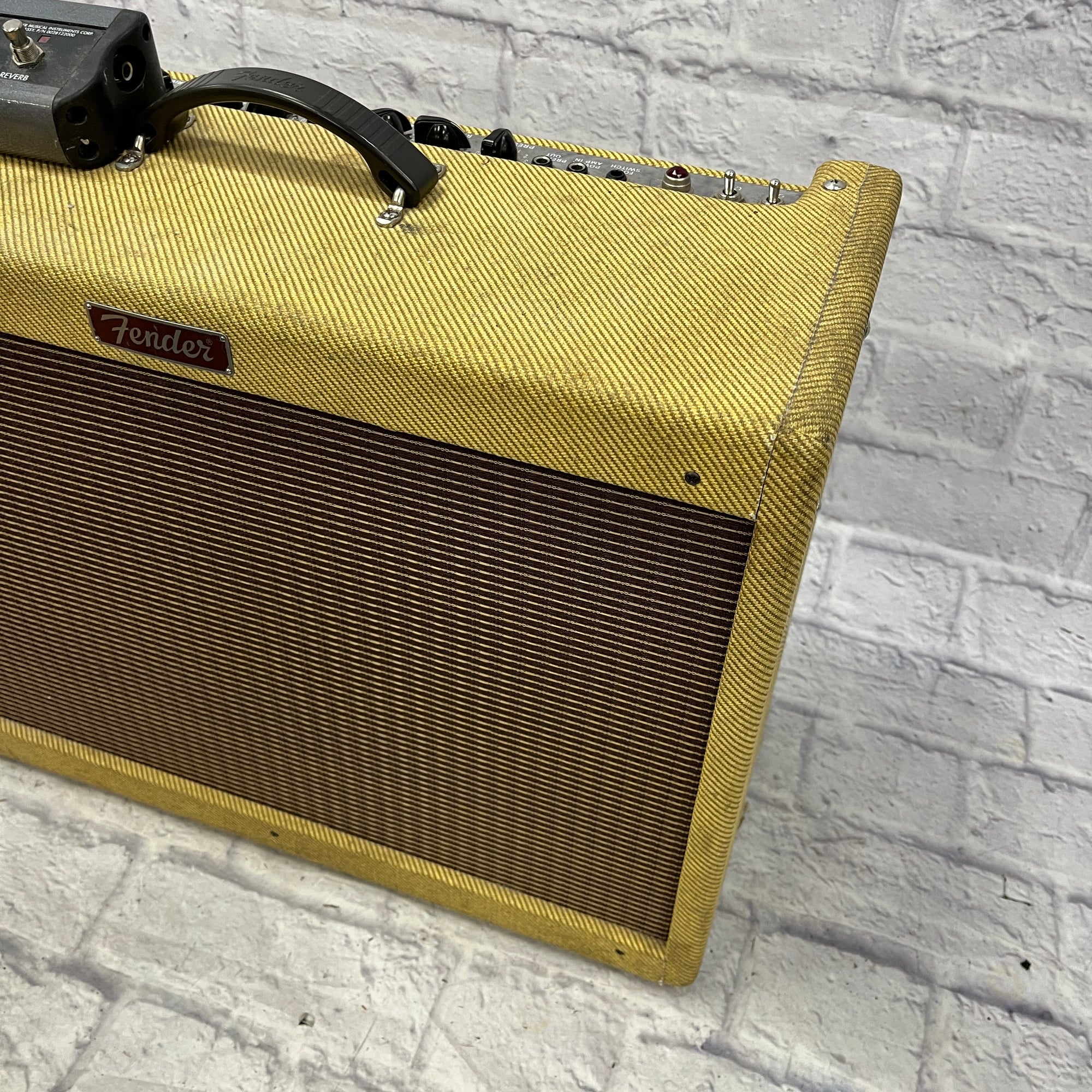Fender Blues Deluxe Tweed Tube Guitar Combo Amp
