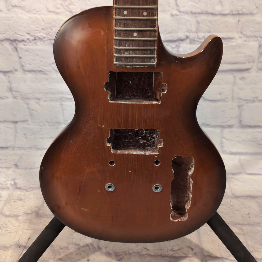 Roberto-Venn School of Luthiery Project Neck Through Electric Guitar