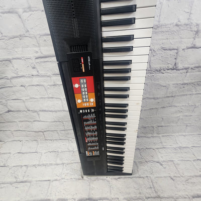 Yamaha PSR-F51 61-Key Electronic Keyboard