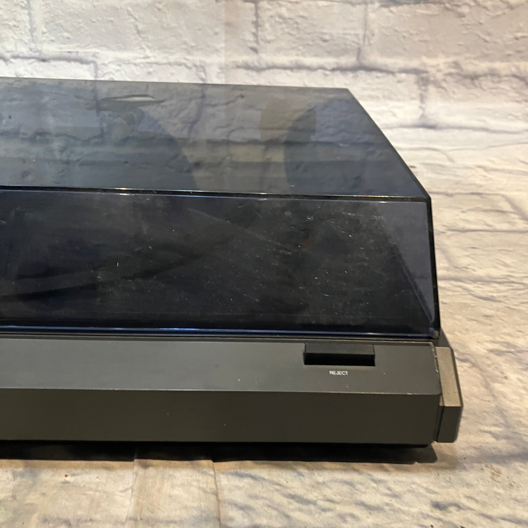 NAD 5125 Turntable