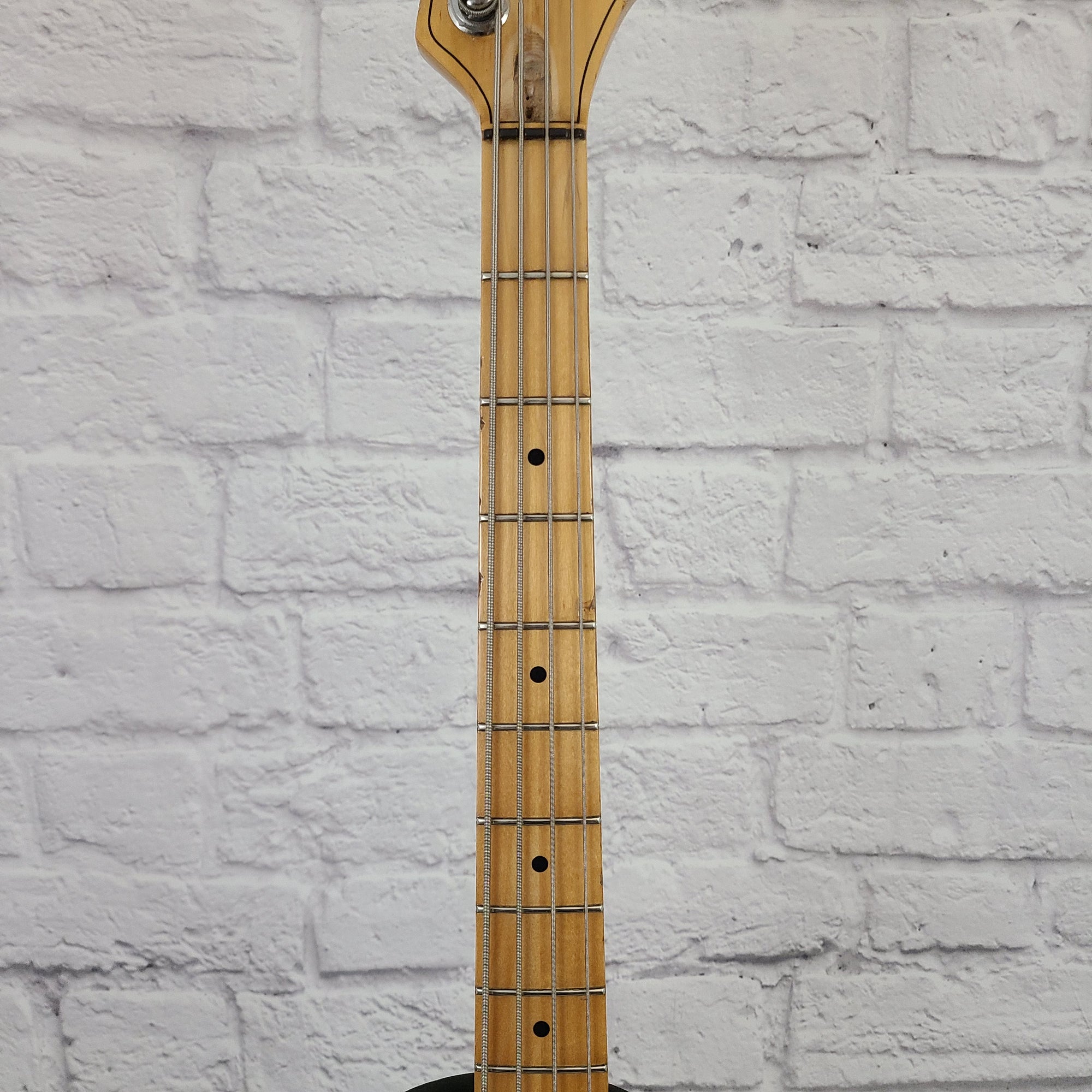 Peavey Foundation 4 String Bass Guitar