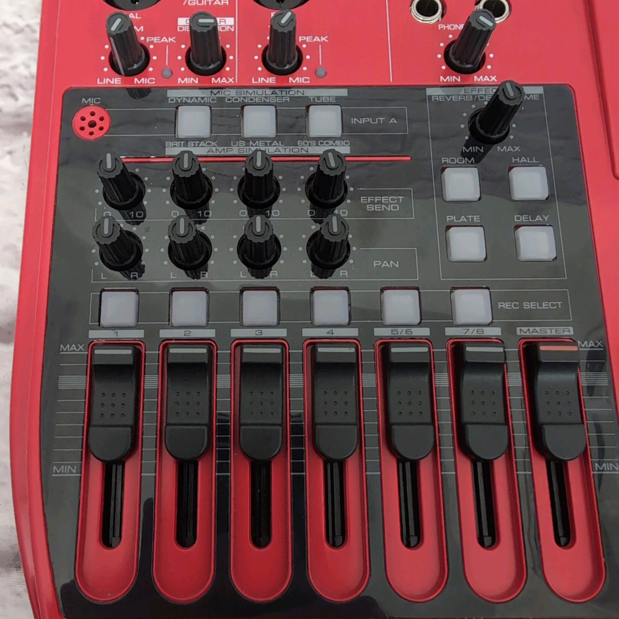 Fostex MR-8 Digital 8 Track Recorder w/ Case, Manual, Extra Flash Memory Cards