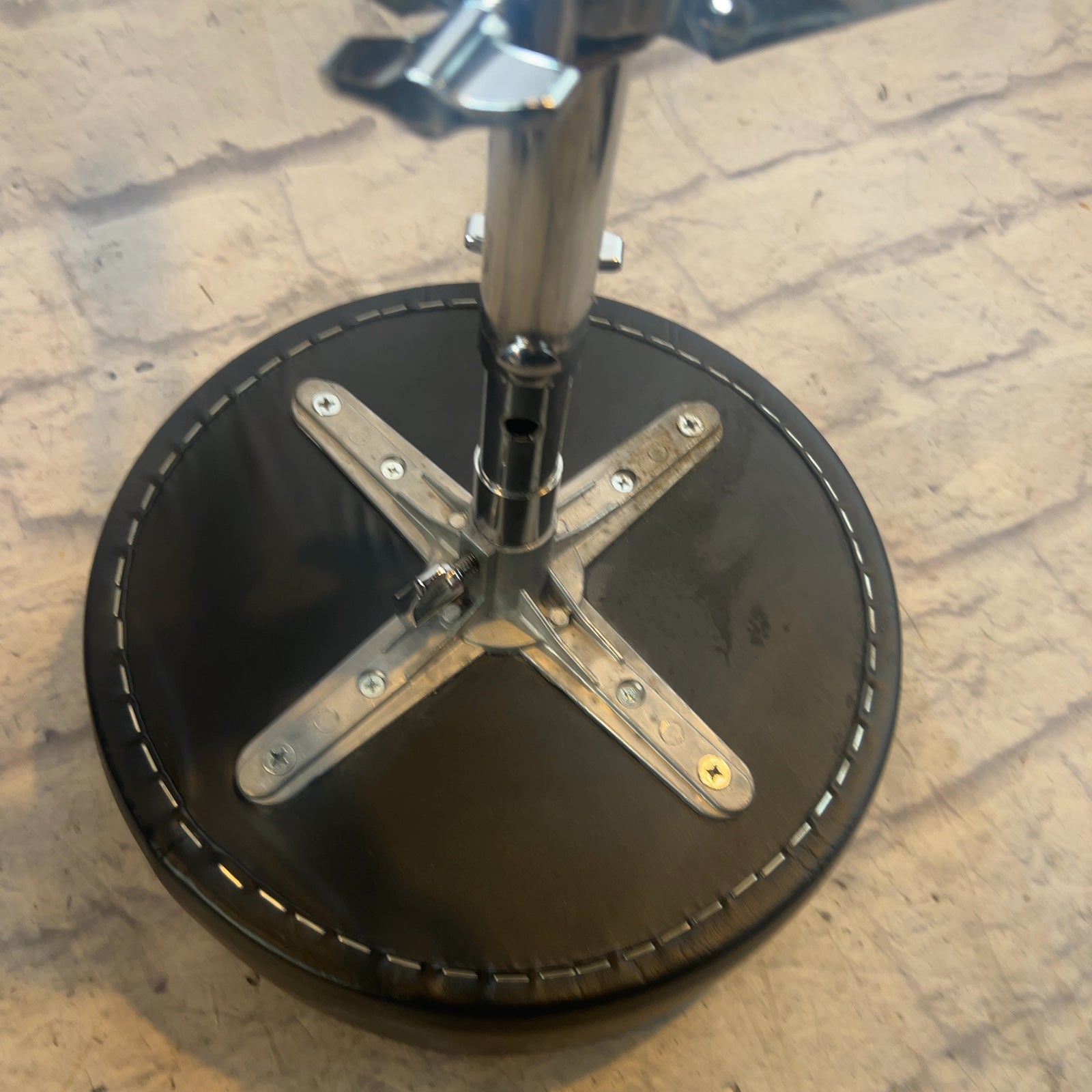 pacific Drum Throne