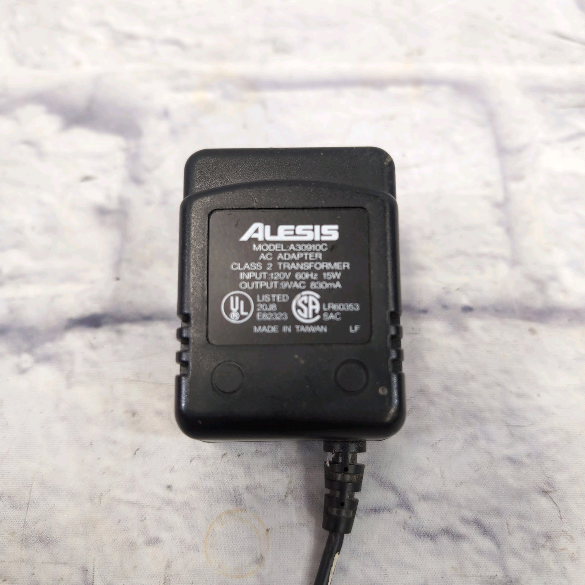 Alesis SR-16 16 Bit Stereo Drum Machine w/ Power Supply