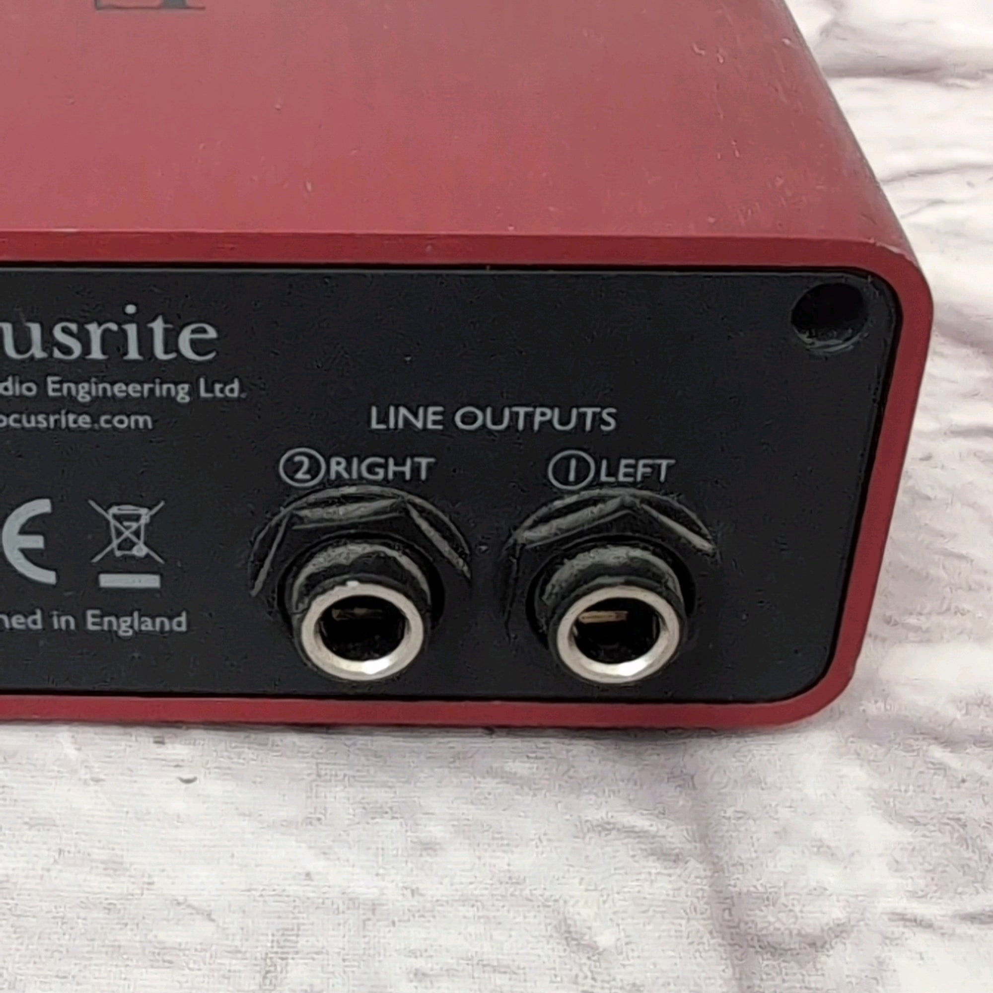Focusrite Scarlet 2i2 Gen 1 Interface - Evolution Music