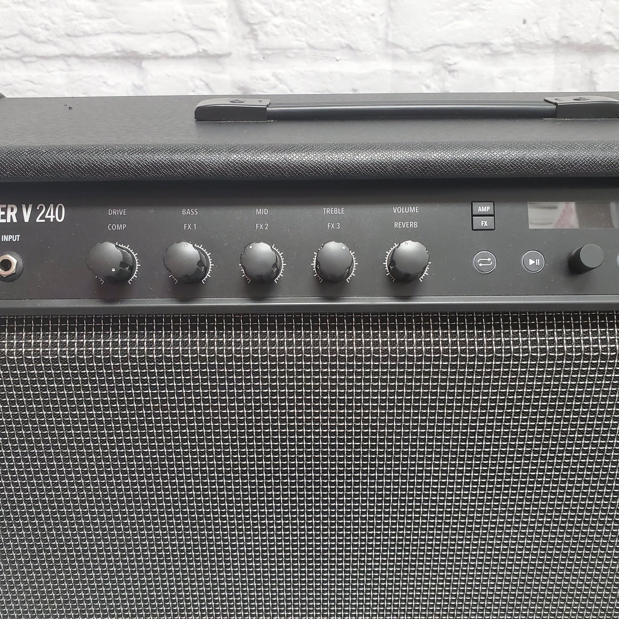 Line 6 Spider V 240 Guitar Combo Amplifier (240 Watts, 2x12")