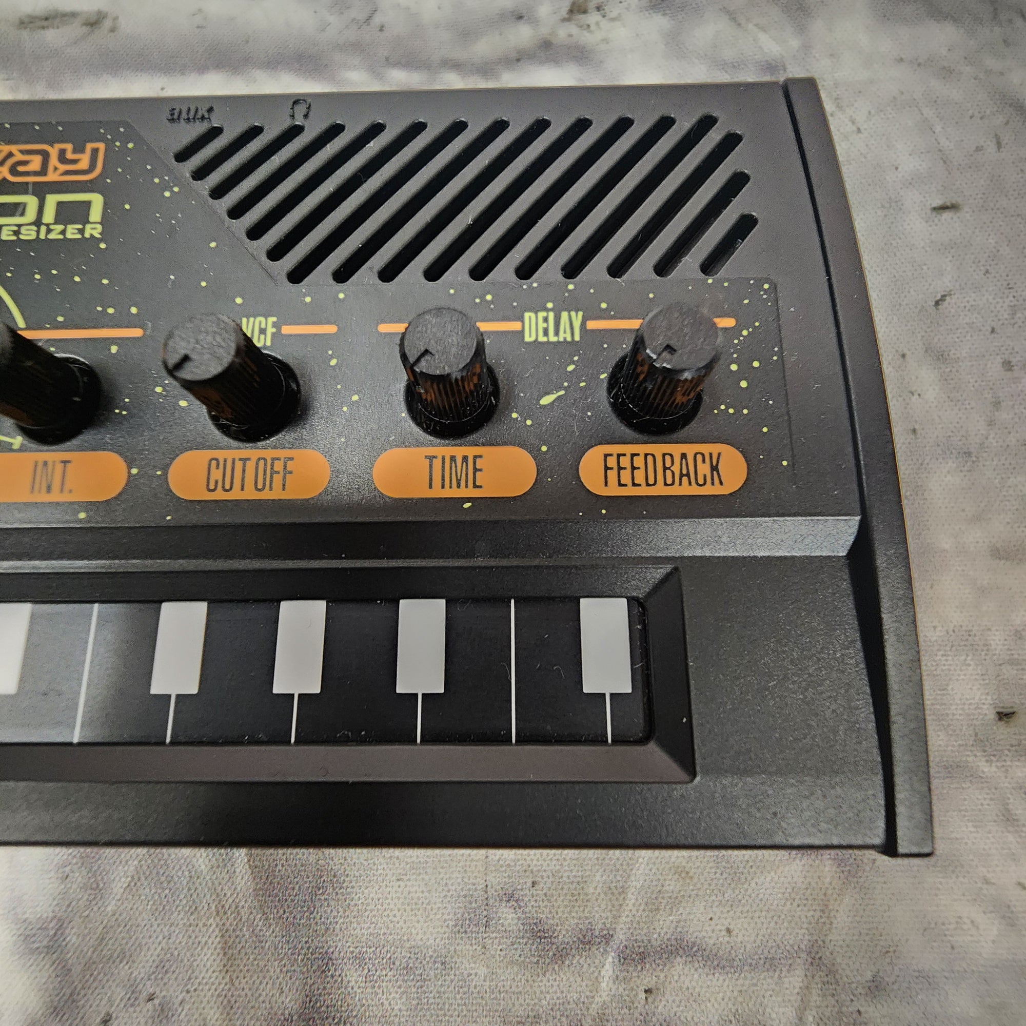 Korg Delay Monotron Mini Analog Ribbon Synthesizer