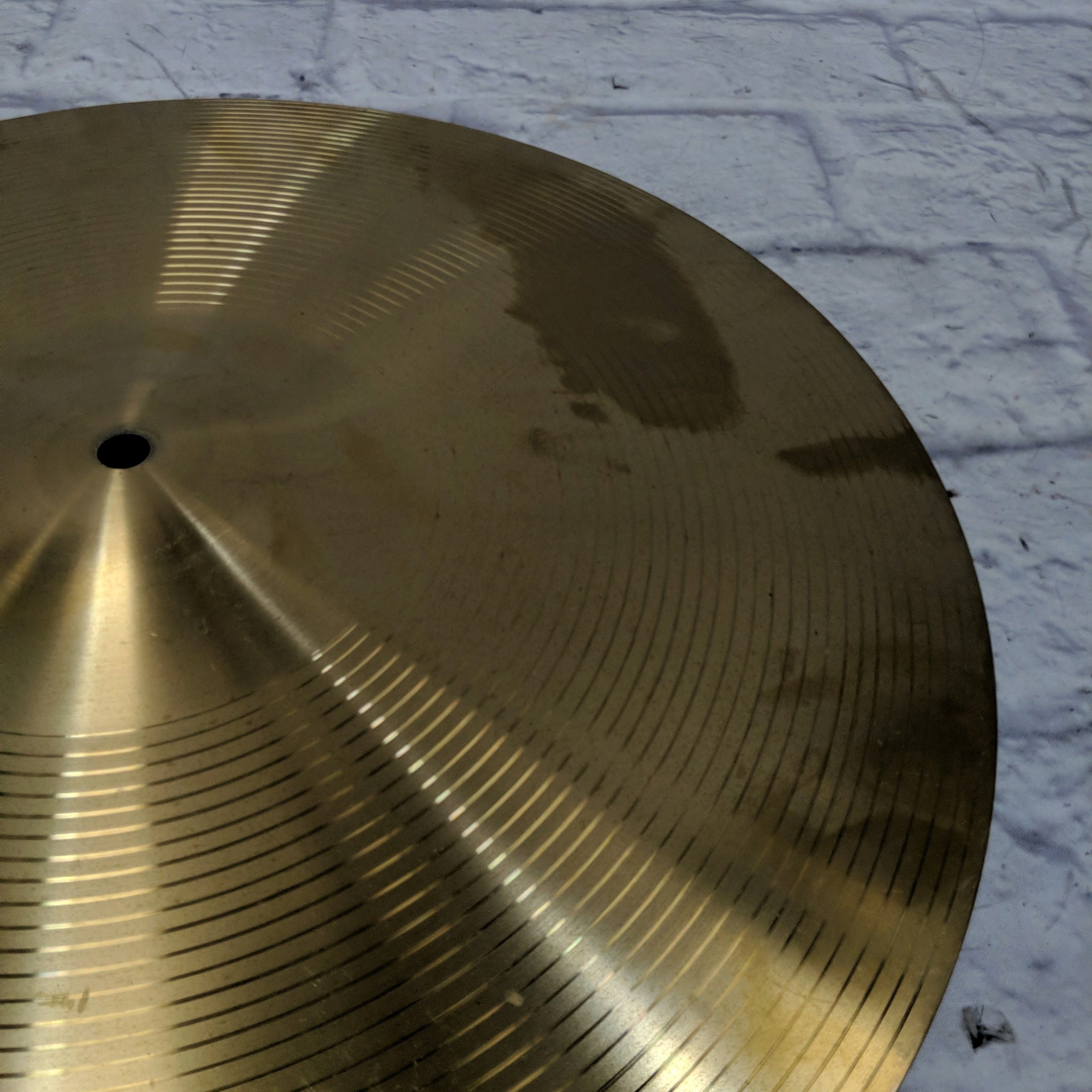 Unknown Crash Cymbal 18in