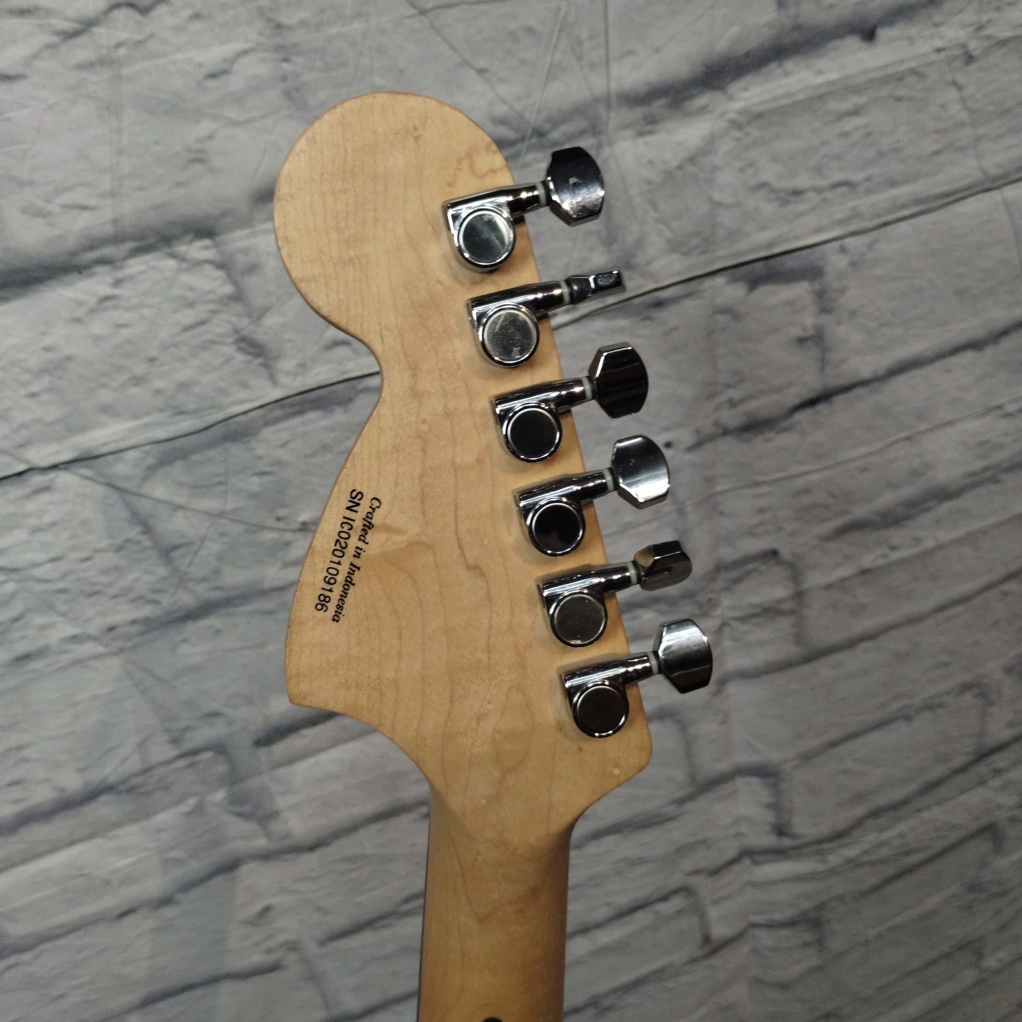 Squier 20th Anniversary Red Stratocaster