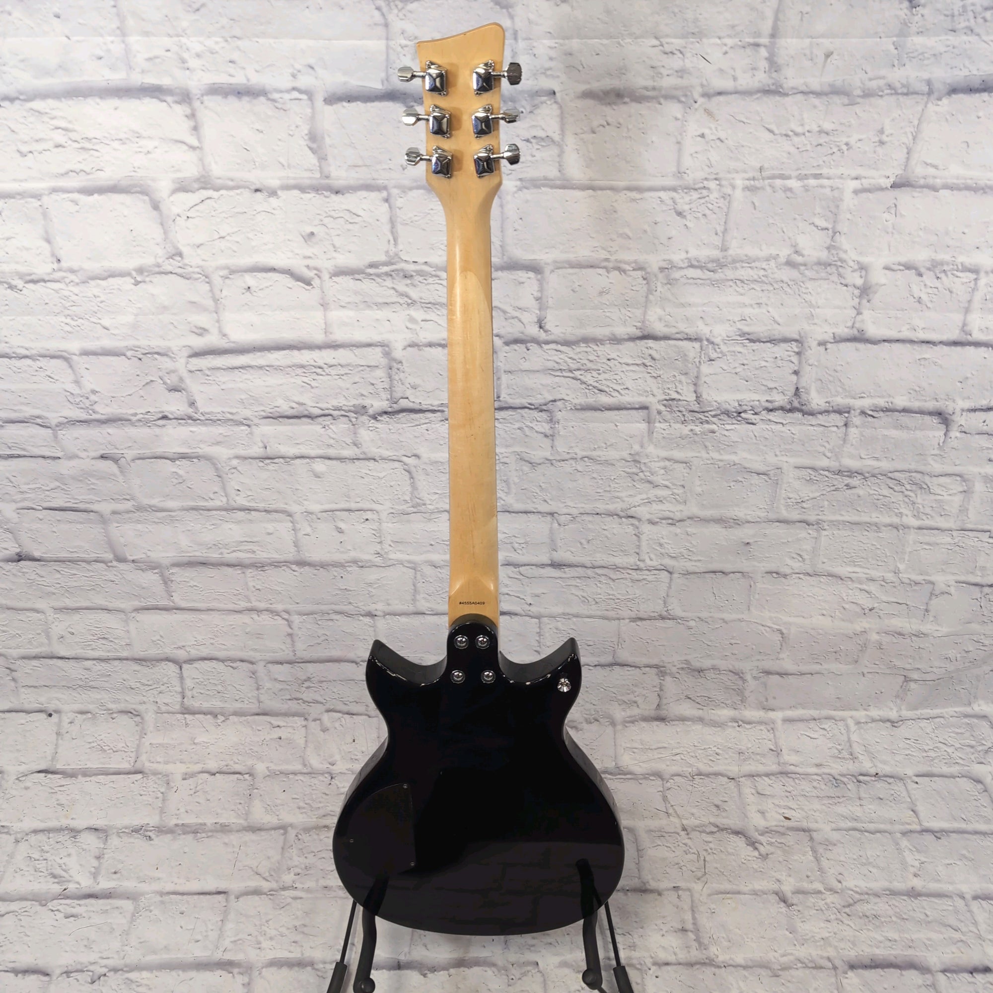 First Act ME455 Double Cutaway with Tribal Pattern
