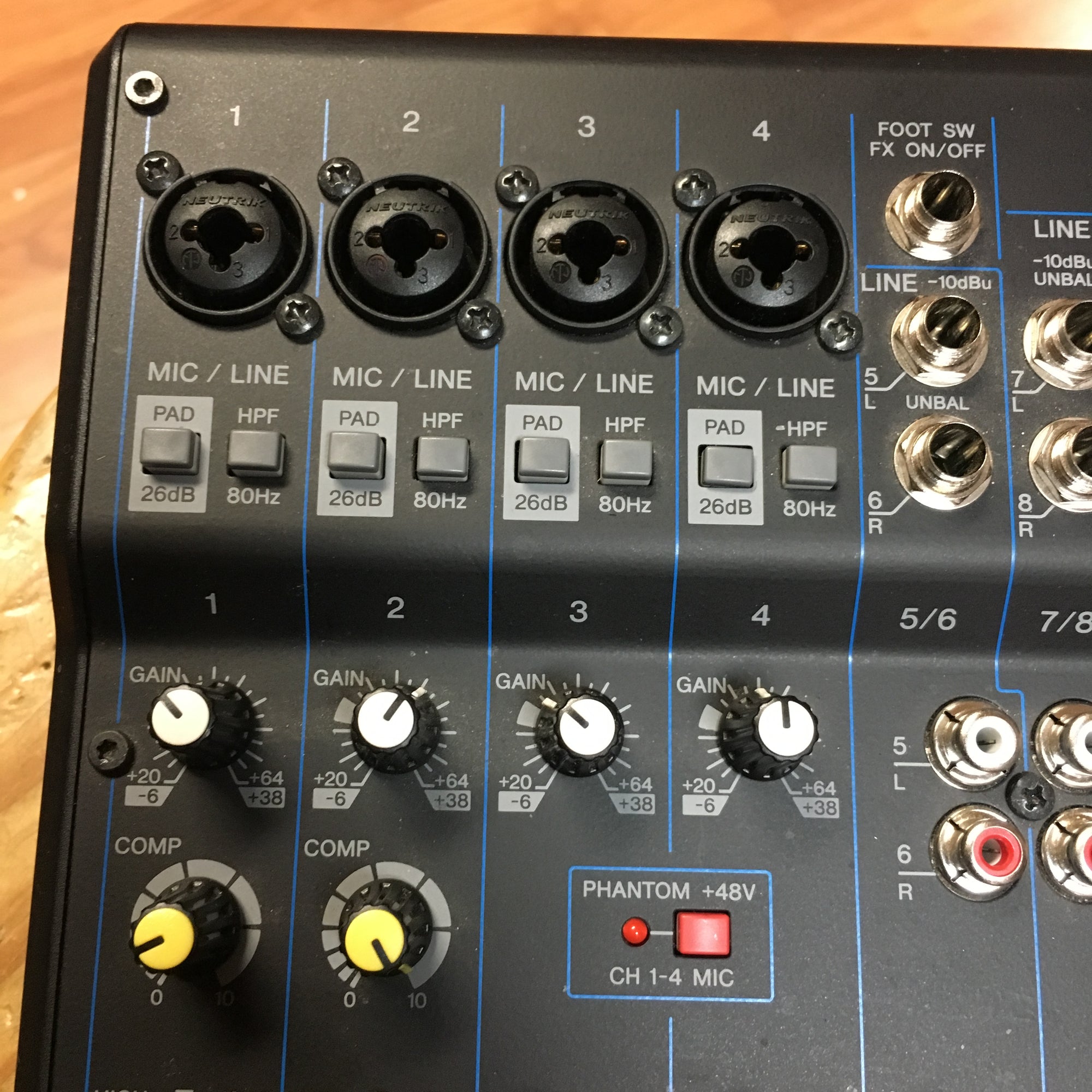 YAMAHA ( ヤマハ ) / MG10XU MG10XU 10-Channel Mixer with USB and Effects - Yamaha USA