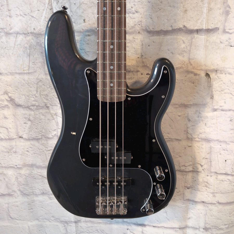 Squier Affinity Series Precision Bass PJ 4 String Bass - Charcoal Frost Metallic