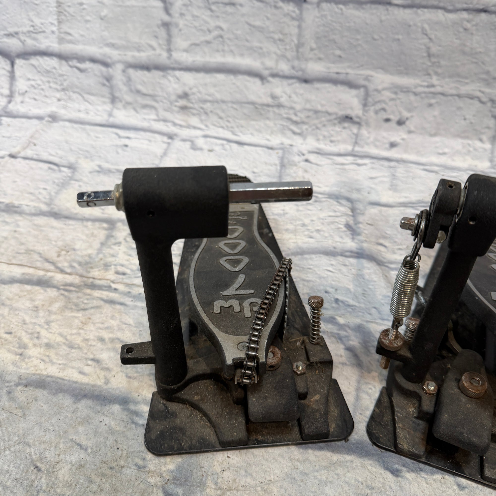 DW 7000 Double Bass Kick Drum Pedal - Missing Pieces