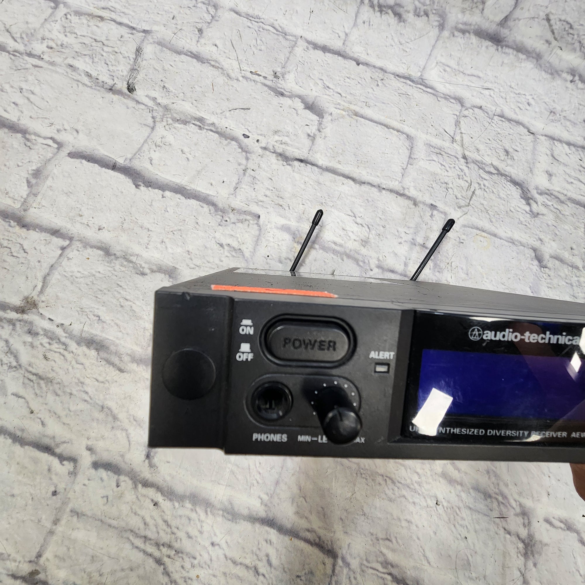 Audio Technica AEW-R4100 AEW-T1000 Wireless Outfit