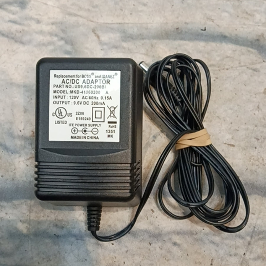 Unknown Guitar Pedal 9V Power Supply