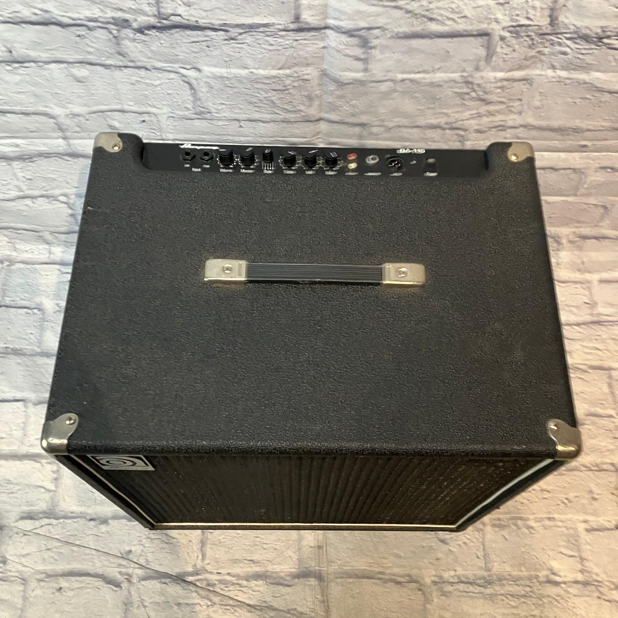 Ampeg BA-115 Combo Amp