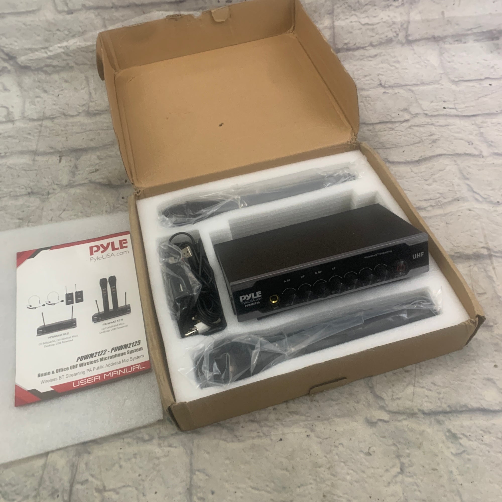 Pyle PDWM2125 Wireless Mic System