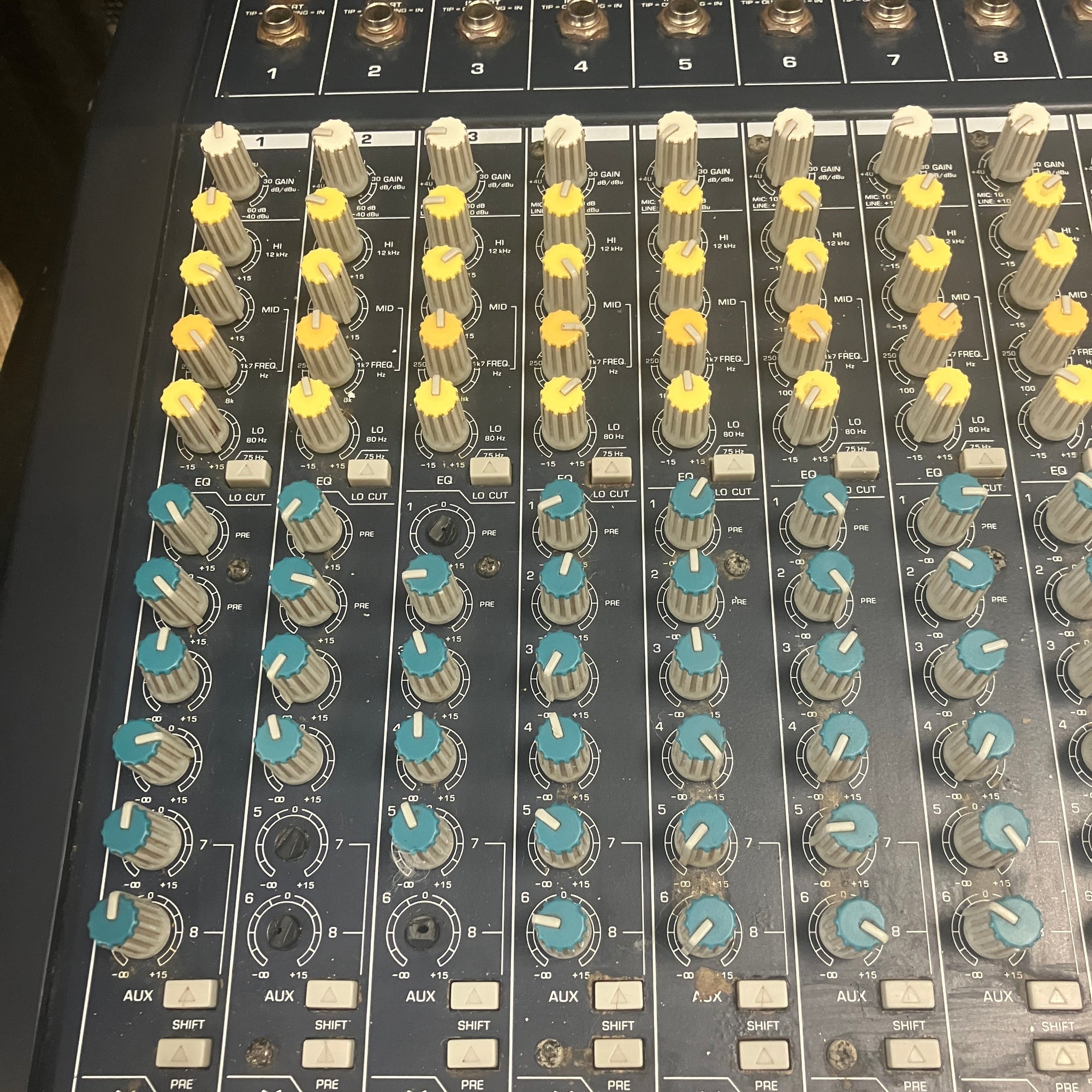 Behringer MX3282 32 Channel Mixer with External Power Supply
