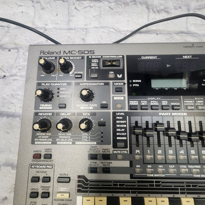 Roland MC-505 Groovebox with Power Supply and Manual