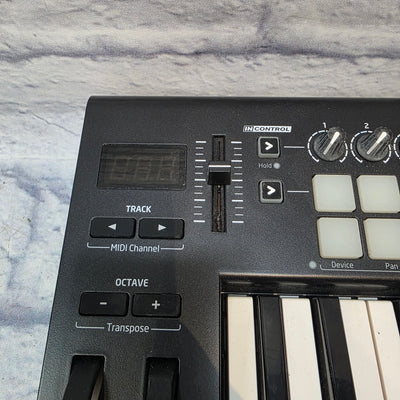 Novation Launchkey 25 Controller