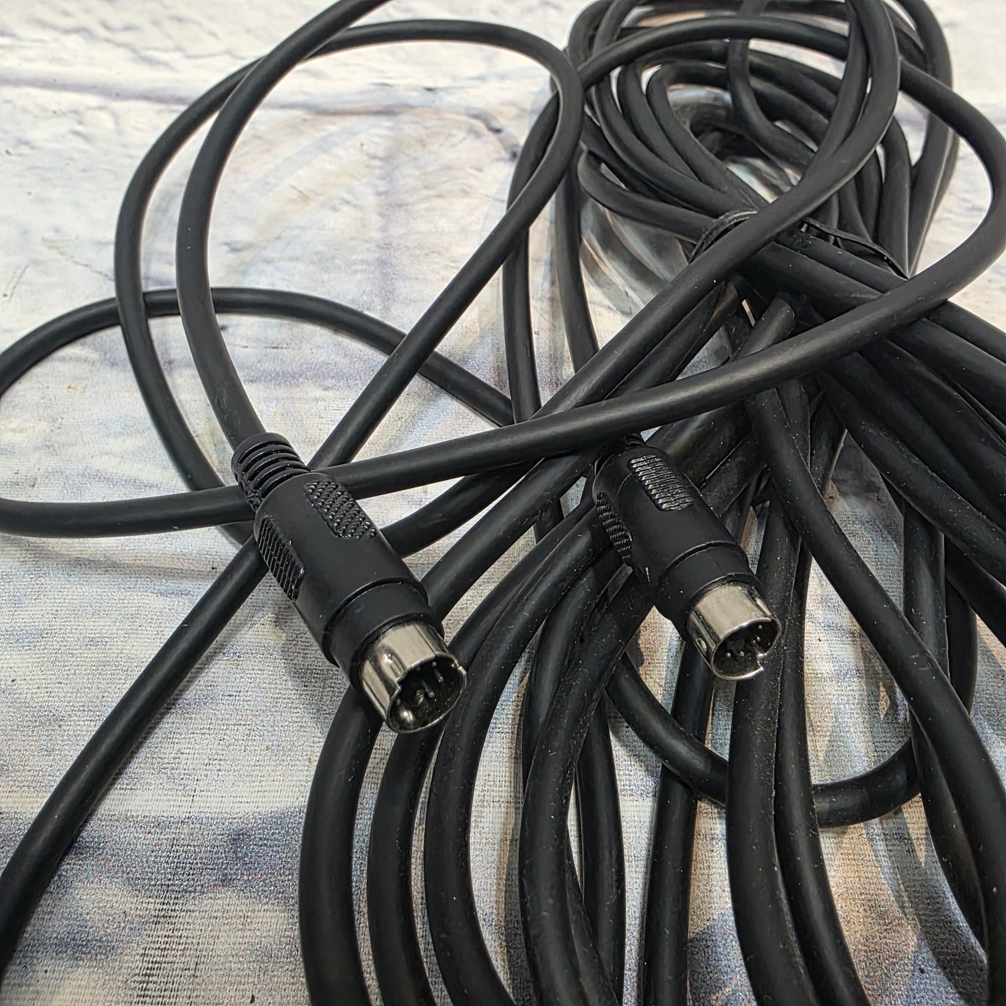 Unknown  Mini DIN 6-Pin Cable ( 20 feet)
