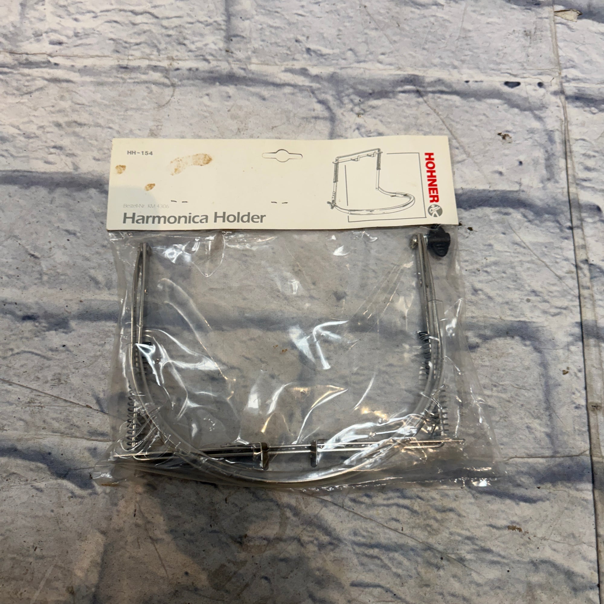 Hohner Harmonica Holder KM4306