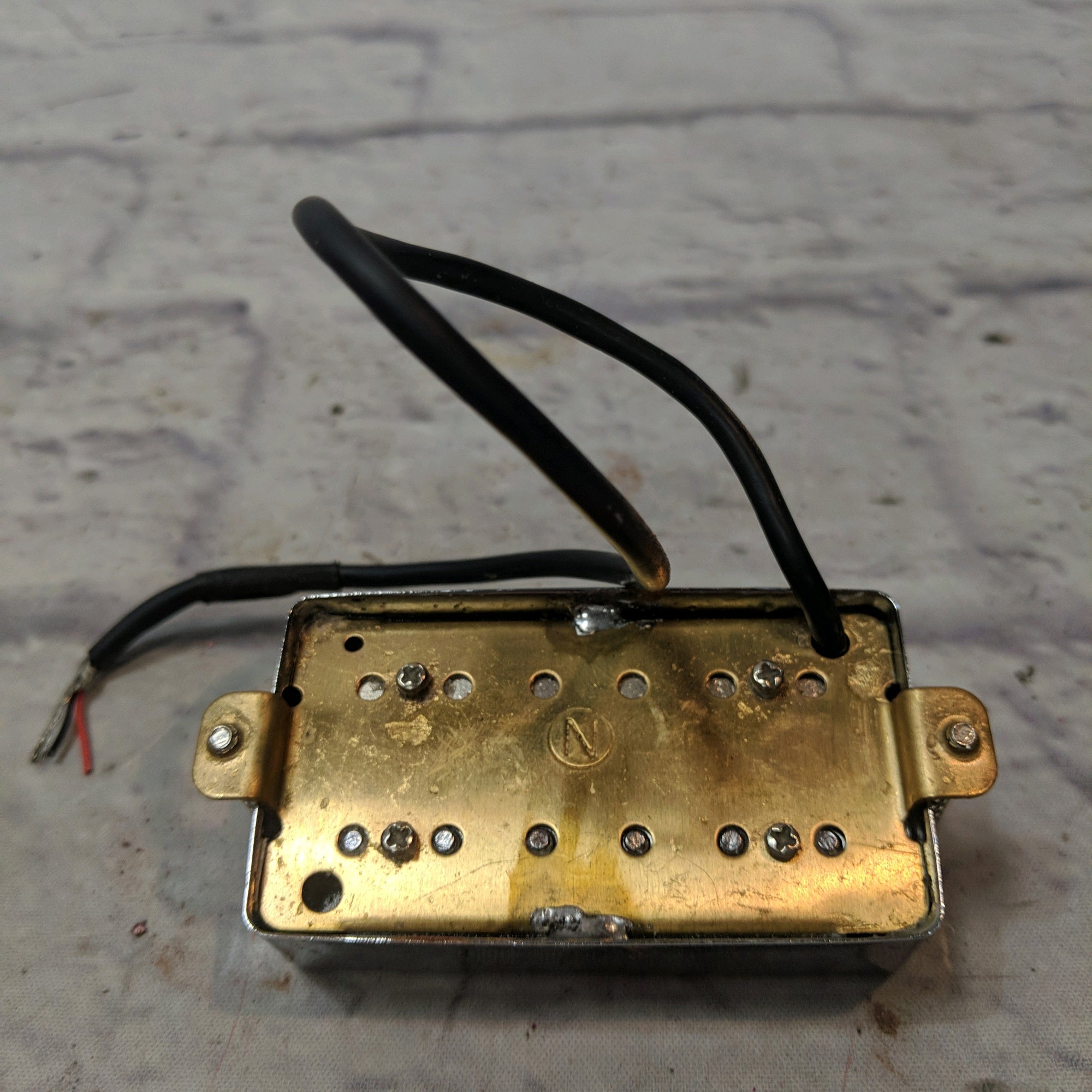 Unknown Humbucker Pickup with Chrome Cover