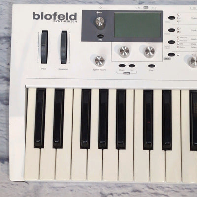 Waldorf Blofeld Synthesizer 49 Key Synthesizer
