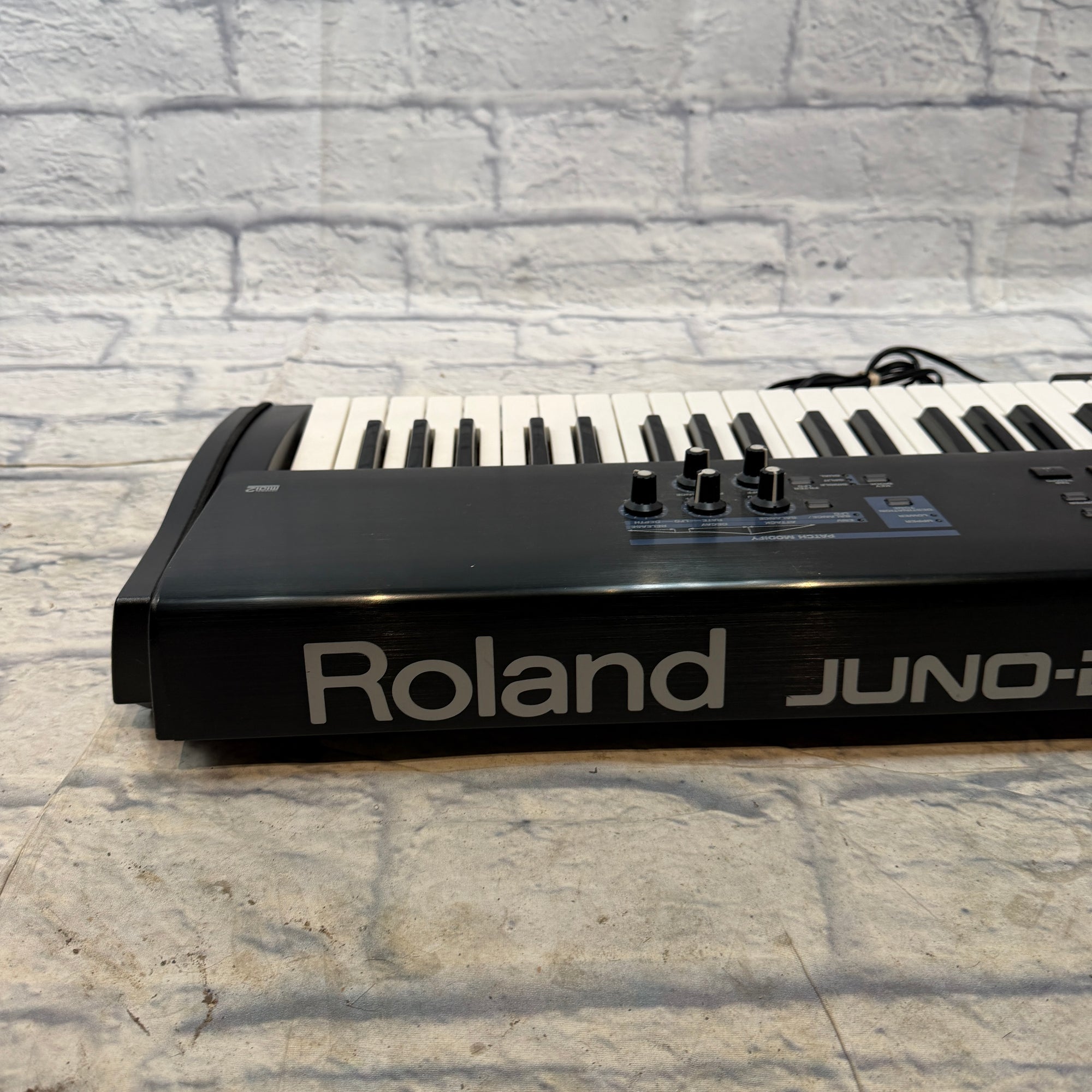 Roland Juno-D Synthesizer Keyboard