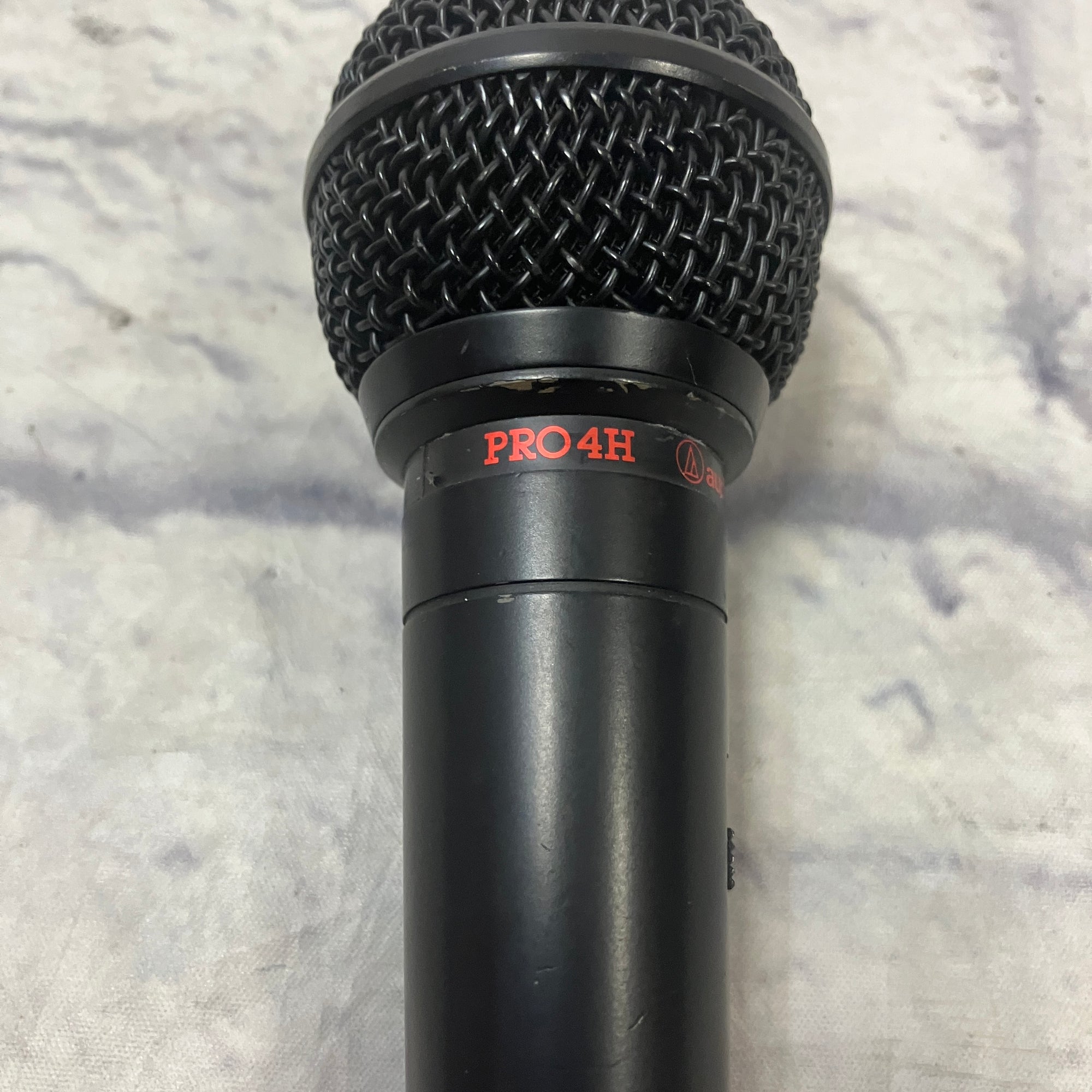 Audio-Technica Pro4H Dynamic Microphone