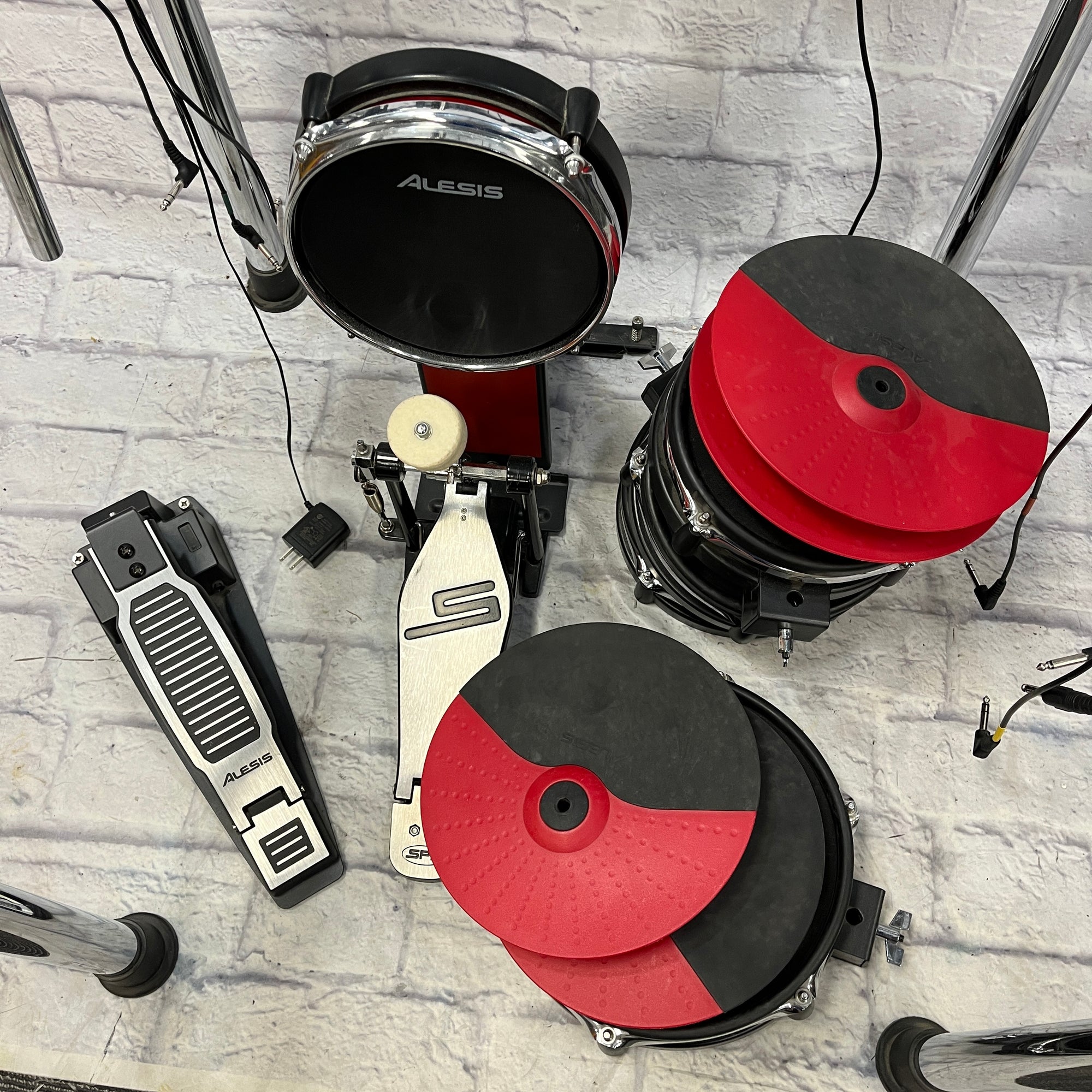Alesis Command 6 piece Electronic Drum Kit with Rack