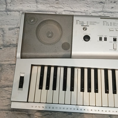 Yamaha Portable Grand DGX-230 Electric Piano