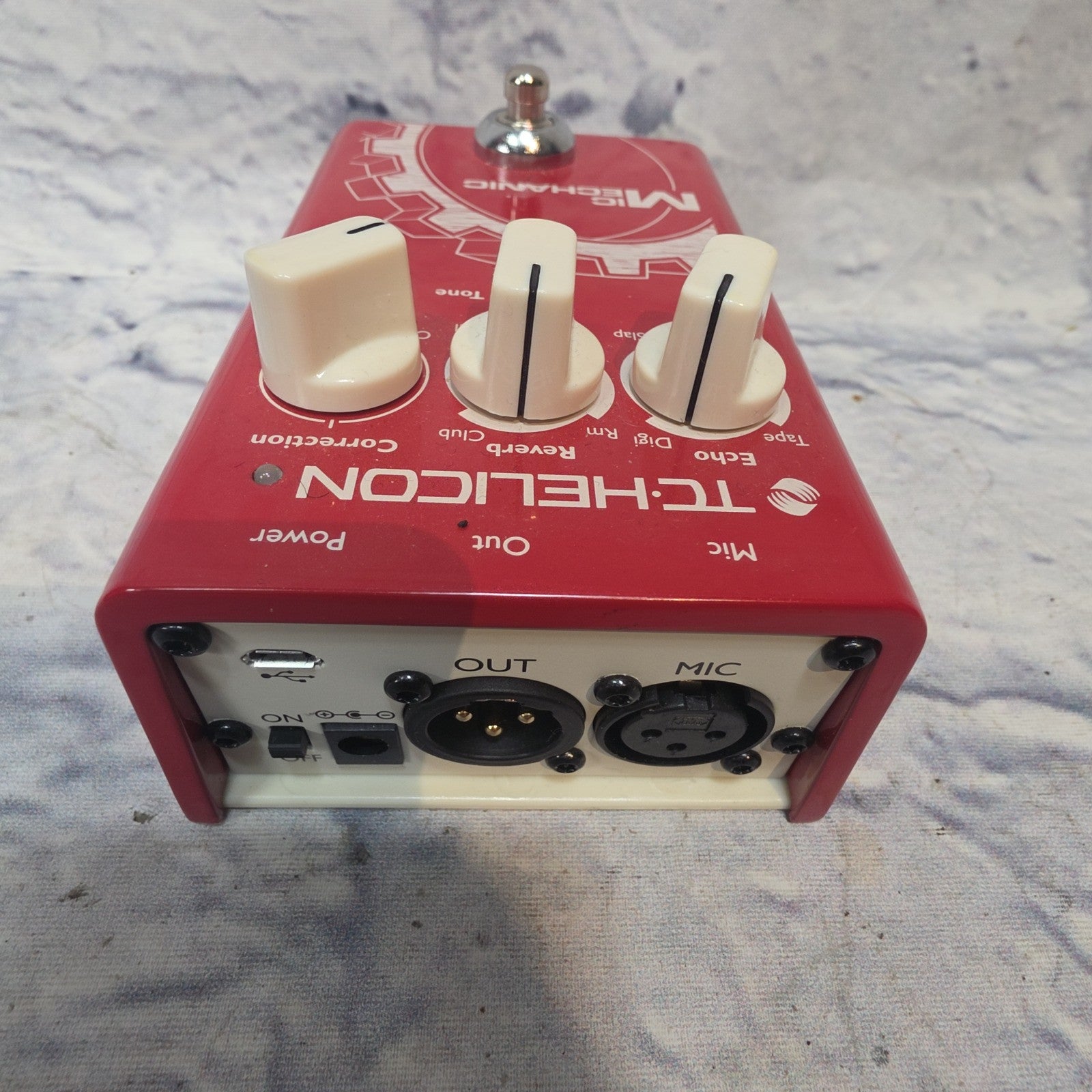 TC Helicon Mic Mechanic Delay Pedal