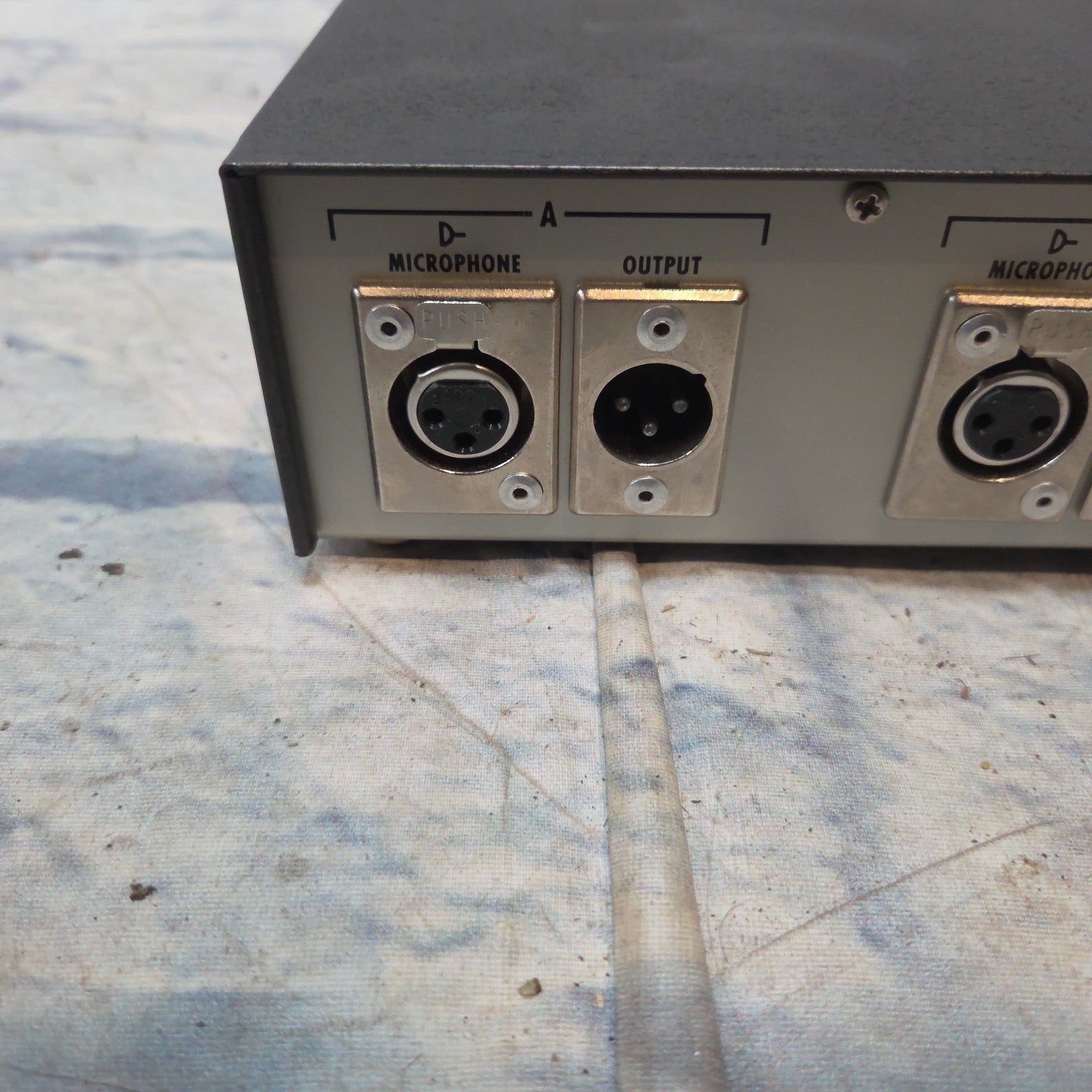 Shure PS1 Simplex Power Supply   Pro Audio Accessories