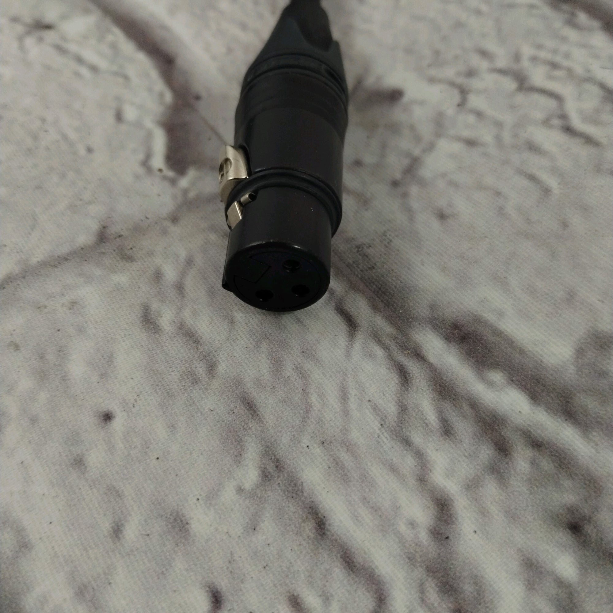 Mogami 15 Ft Female XLR to 1/4" TRS Cable